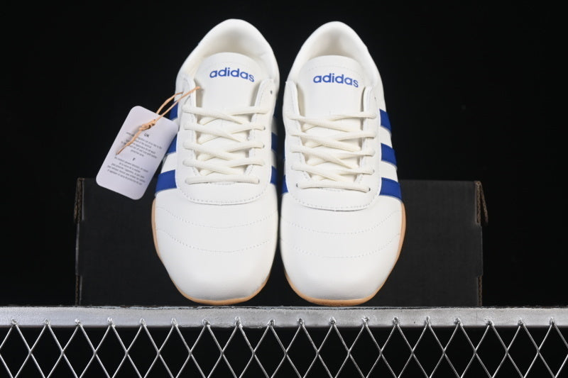 GRAND COURT LOW TOP TENNIS SHOES KLEIN BLUE/WHITE