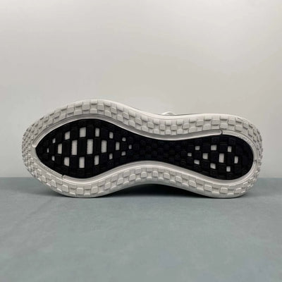 Nike Vomero Plus