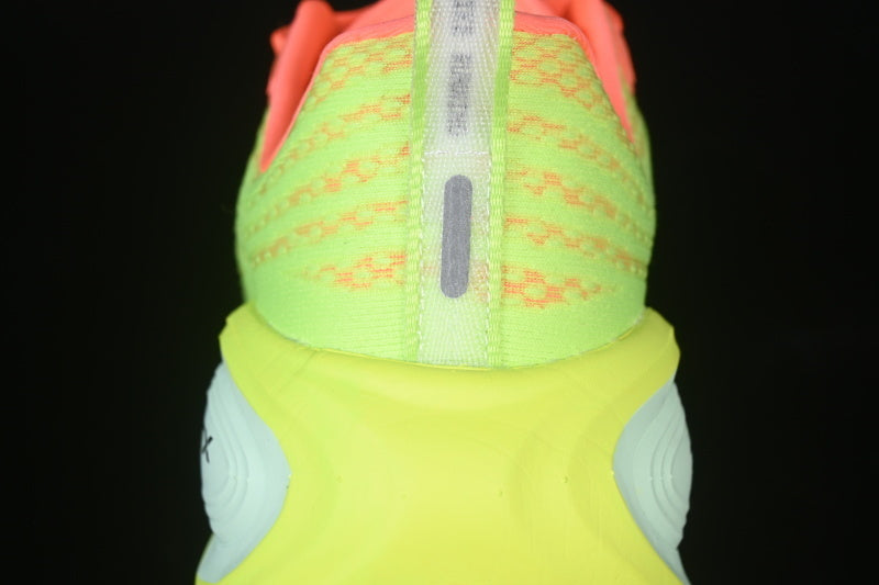 AIR ZOOM VOMERO PLUS