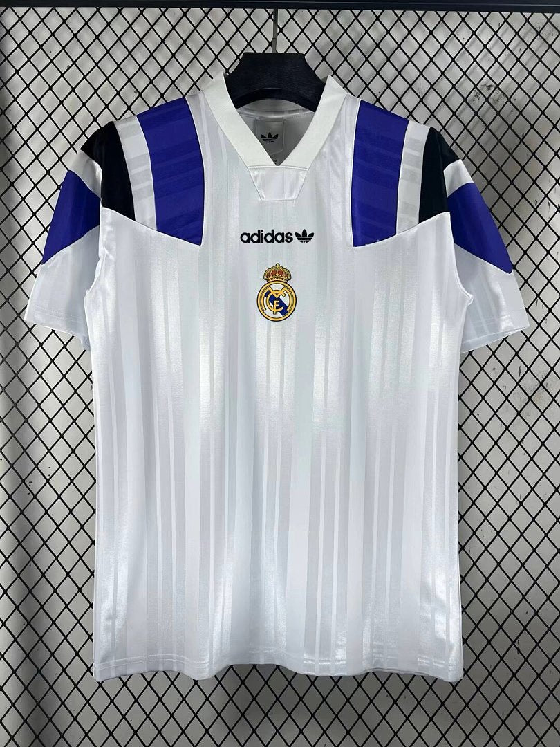 Real Madrid 2026/27 Purple And White Retro Model Jersey