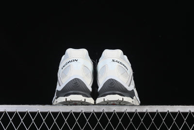 XT QUEST TRAIL RUNNING SHOES