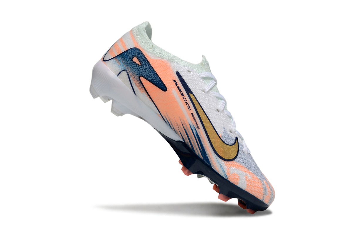 Assassin 16 children's football shoes