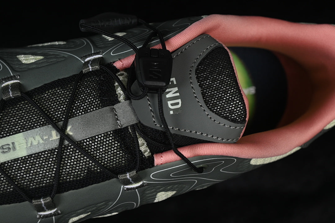 WHISPER VOID TRAIL RUNNING SHOES