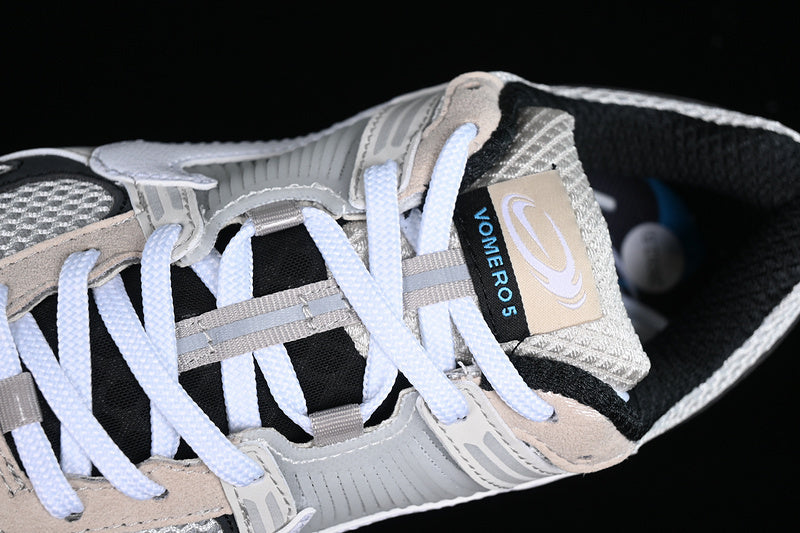 ZOOM VOMERO 5 SP WHITE/BLACK/GREY