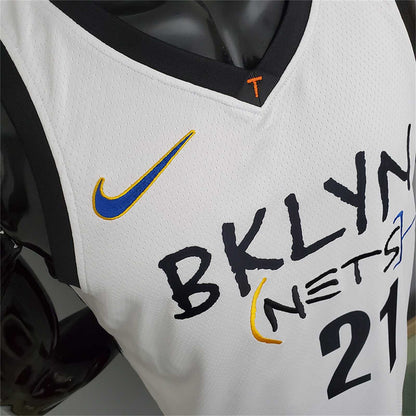 Nets Aldridge #21 graffiti (white)