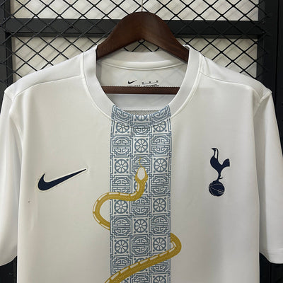 Tottenham Hotspur pre match jersey 2025/2026