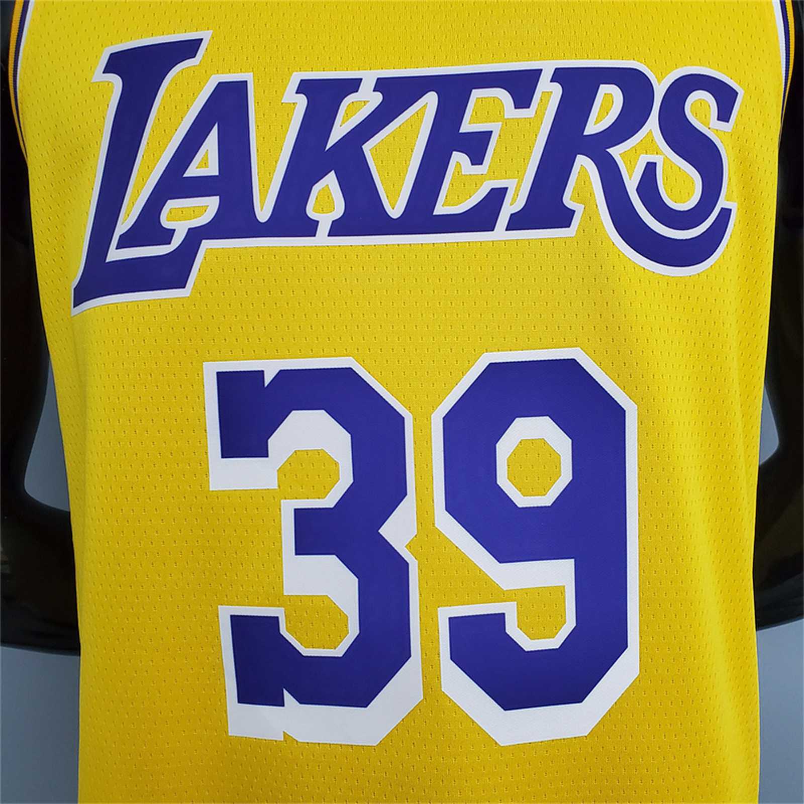 Lakers Howard#39 Crew Neck Yellow