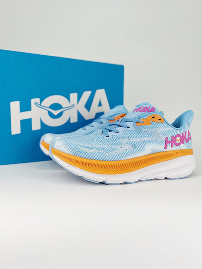 HOKA ONE ONE CLIFTON 9 TM