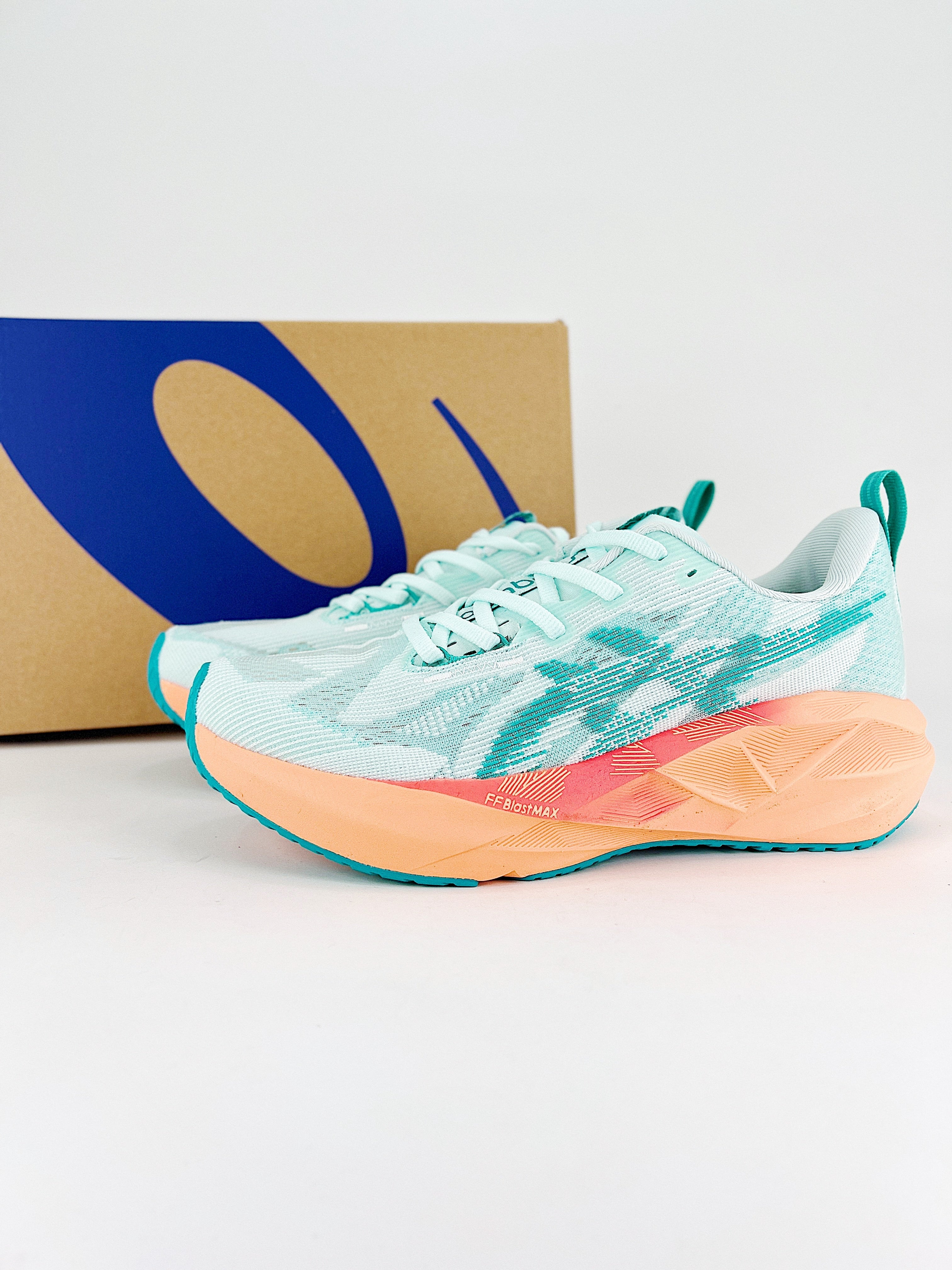 asics novoblast 5 TM