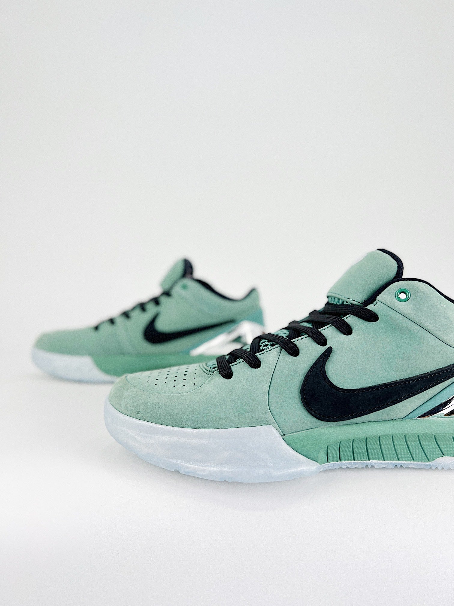 NIKE Zoom KOBE 6 Protro
