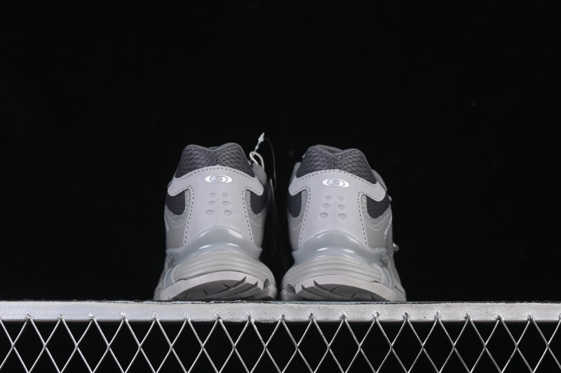 XT WHISPER VOID TRAIL RUNNING SHOES