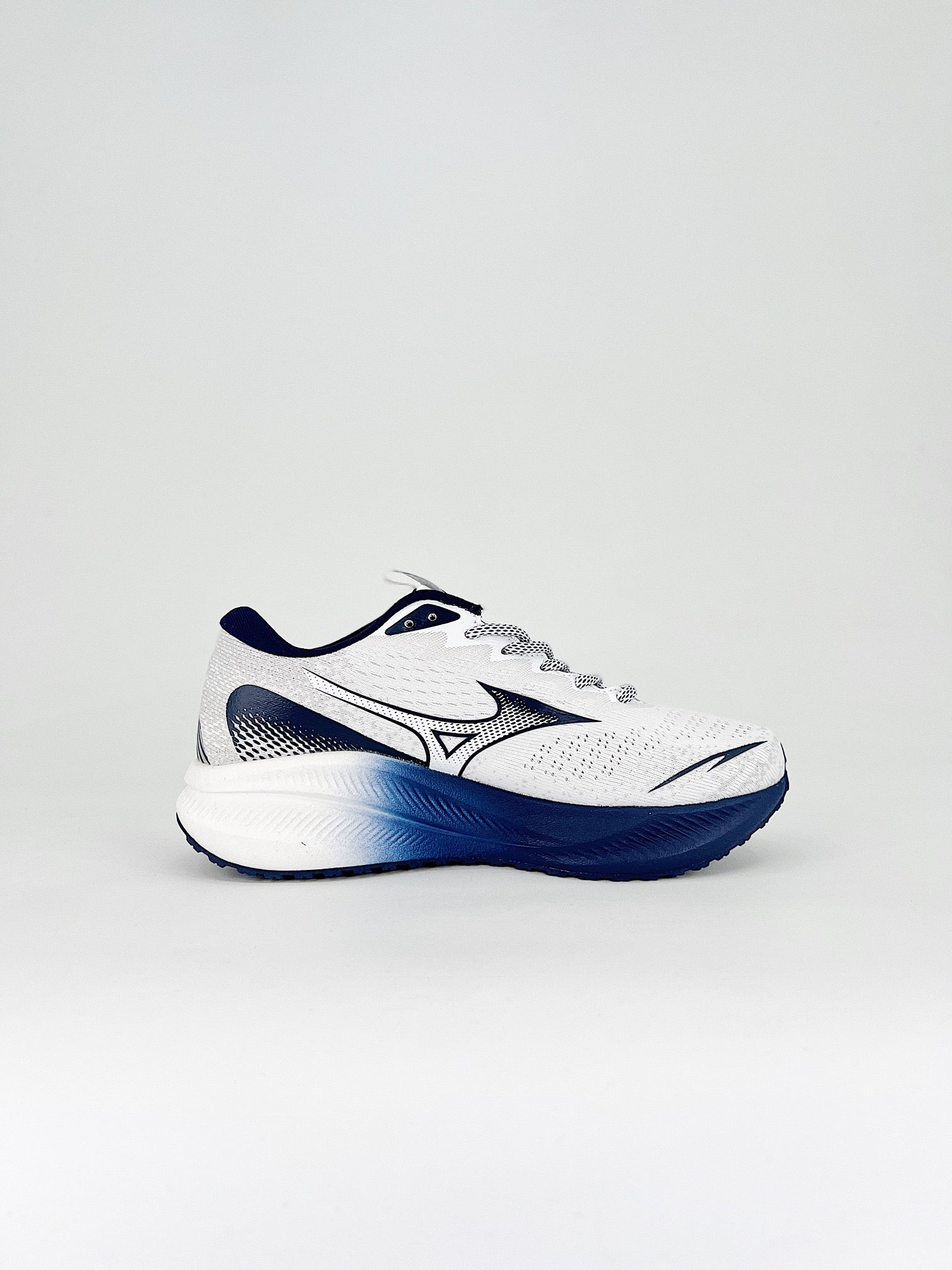 Mizuno ASTRO PLUS TM