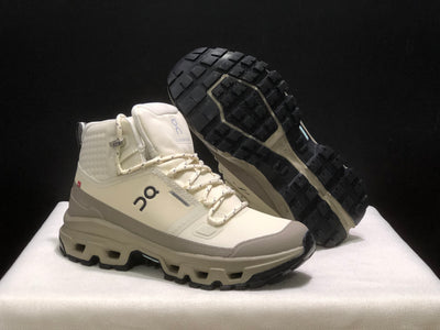 ON CLOUDROCK MID WATERPROOF