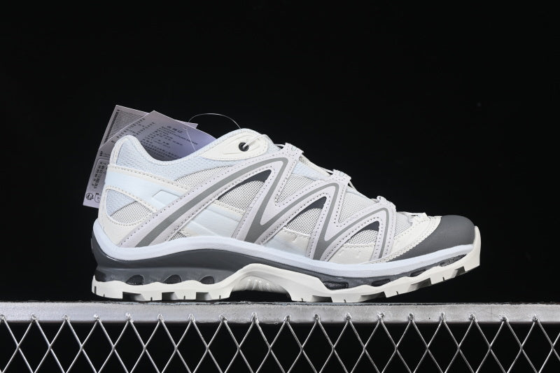 XT QUEST TRAIL RUNNING SHOES