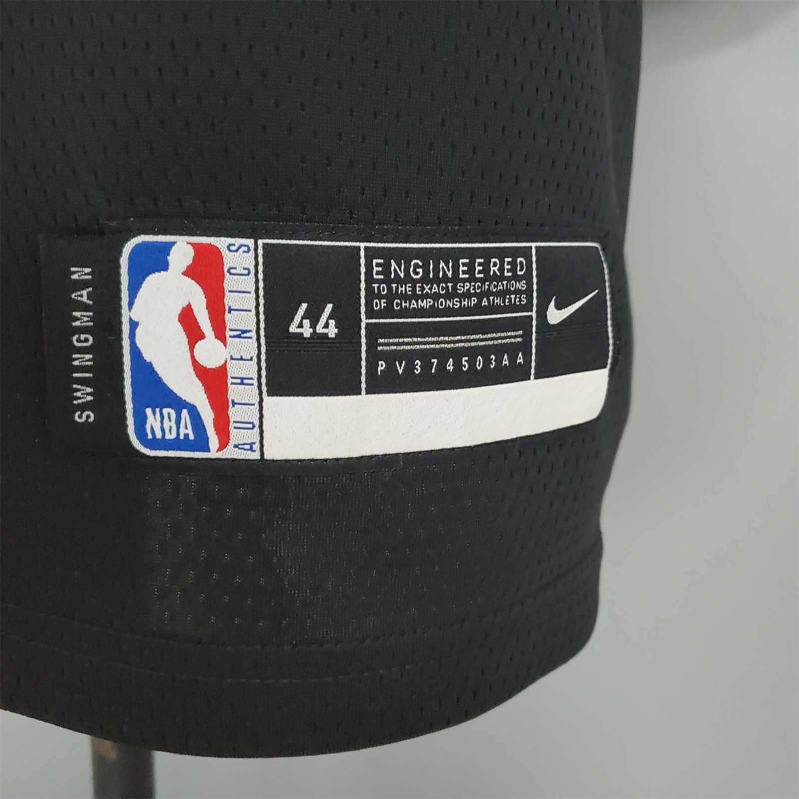 EDWARDS#1 2018 Retro Timberwolves Black tm