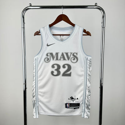 Dallas Mavericks 2025 City Edition White FLAGG #32