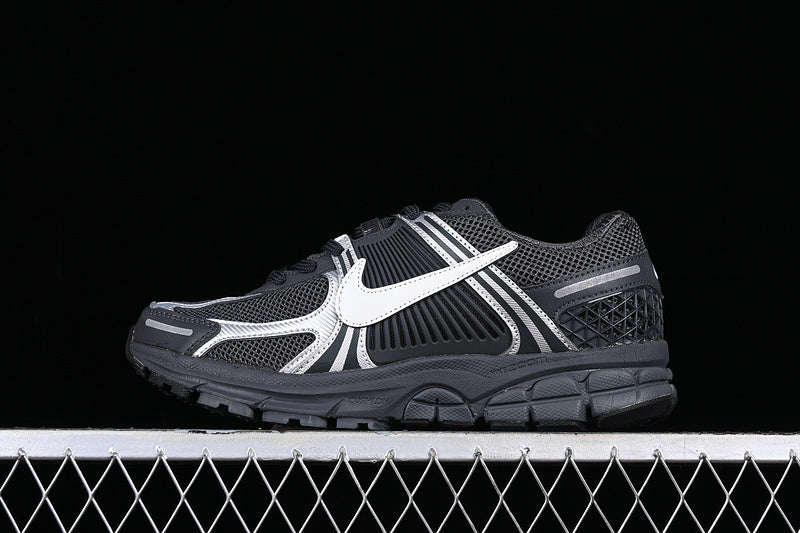 ZOOM VOMERO 5 SP WHITE/BLACK