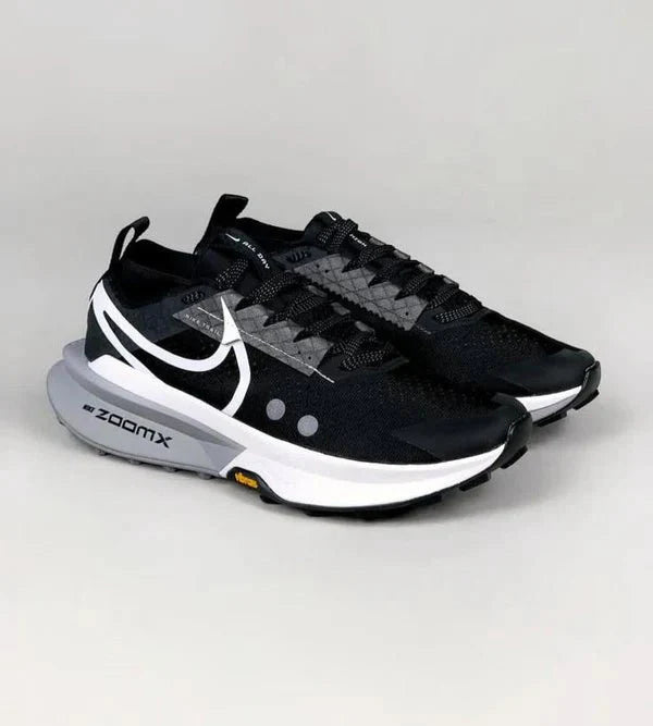 Nike Trail (SIZE 41.5)