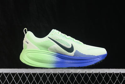 Nike Vomero 18