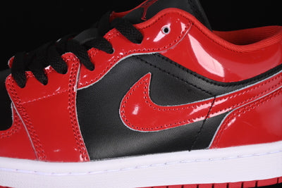 AIR JORDAN 1 LOW BLACK/WHITE/VARSITY RED
