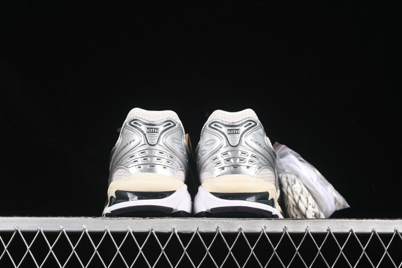 Asics Gel-Kayano 14