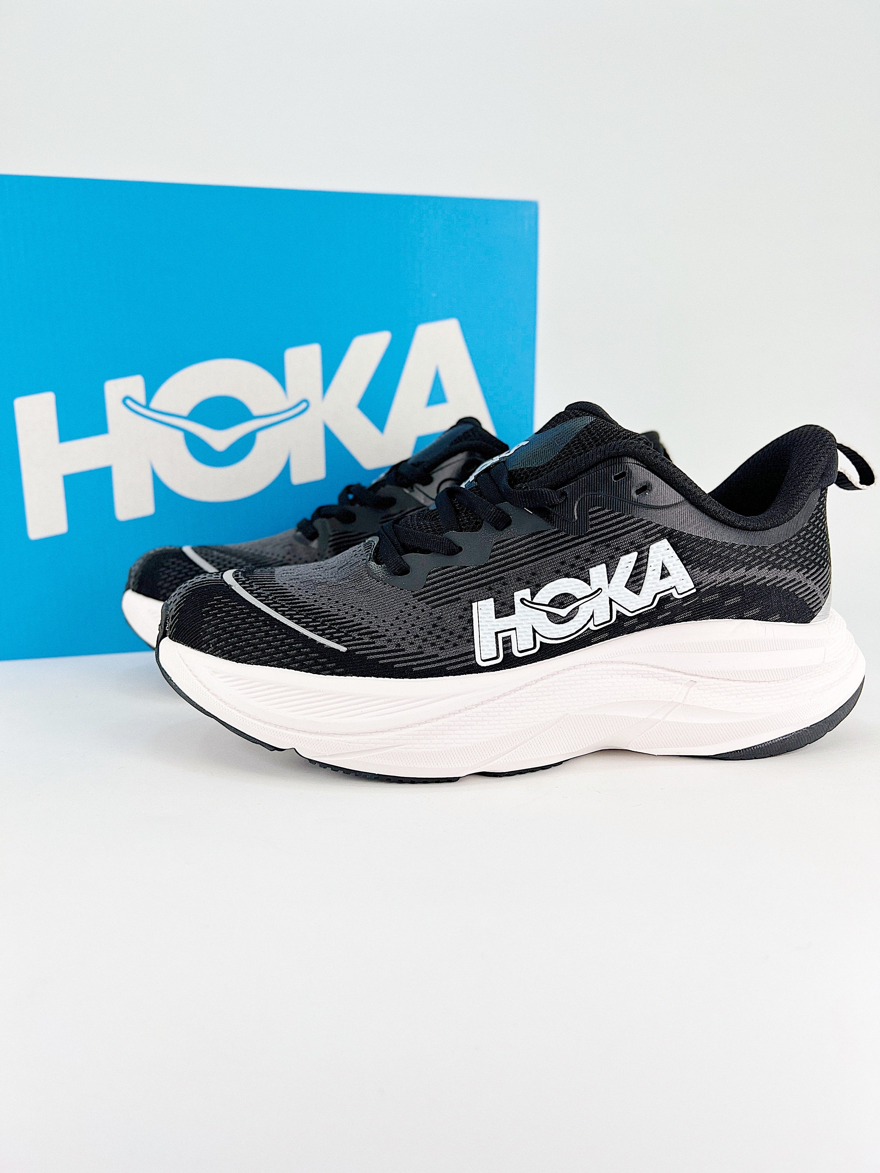 HOKA M SKYFLOW TM