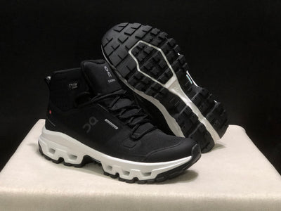 ON CLOUDROCK MID WATERPROOF