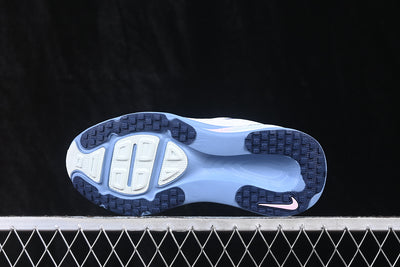Nike Vomero 18