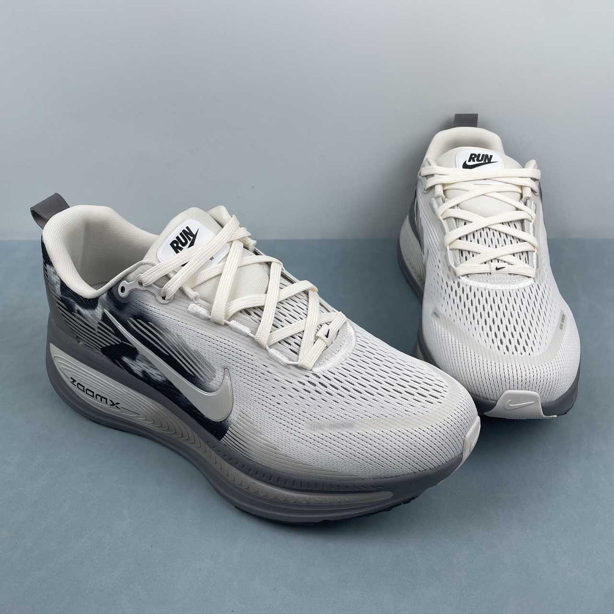 Nike Vomero Plus