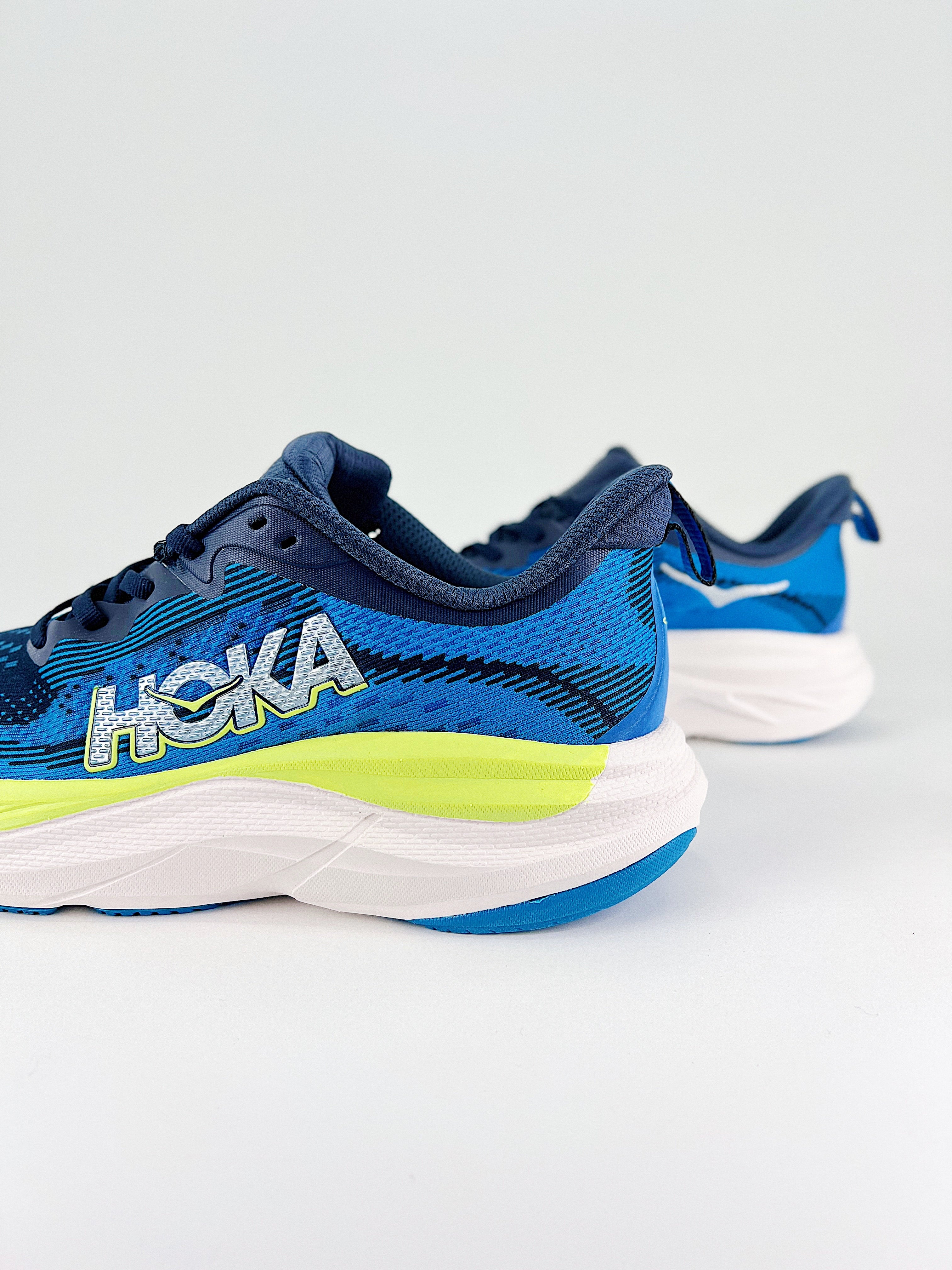 HOKA M SKYFLOW TM