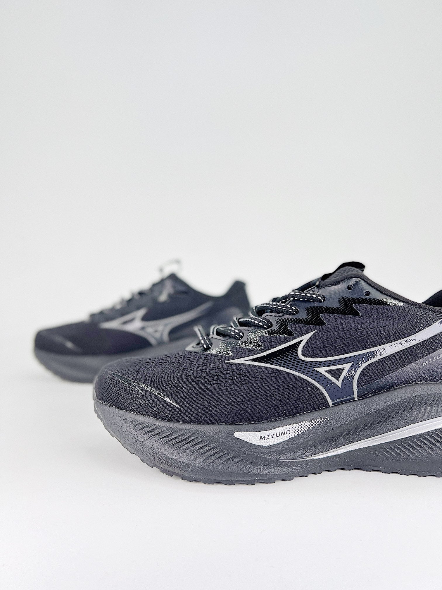 Mizuno ASTRO PLUS TM