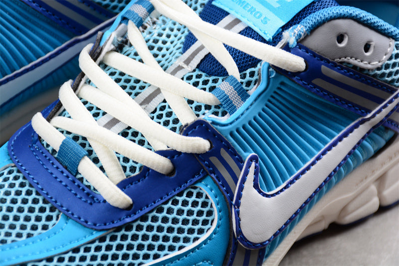 ZOOM VOMERO 5 SP WHITE/BLACK/GREY/BLUE