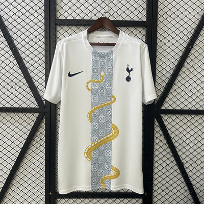 Tottenham Hotspur pre match jersey 2025/2026