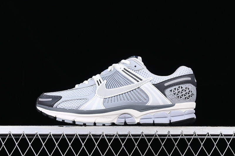 ZOOM VOMERO 5 SP WHITE/BLACK/GREY