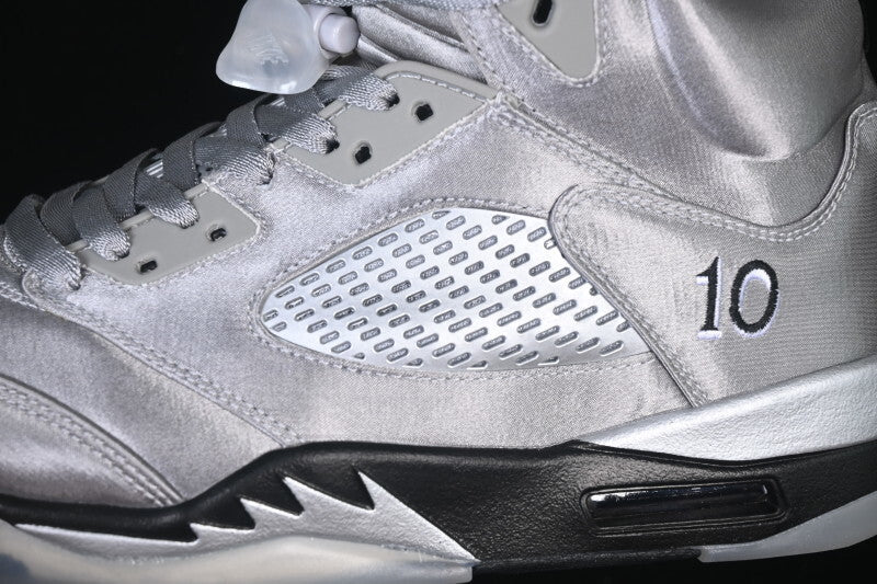 AIR JORDAN 5 RETRO WINGS