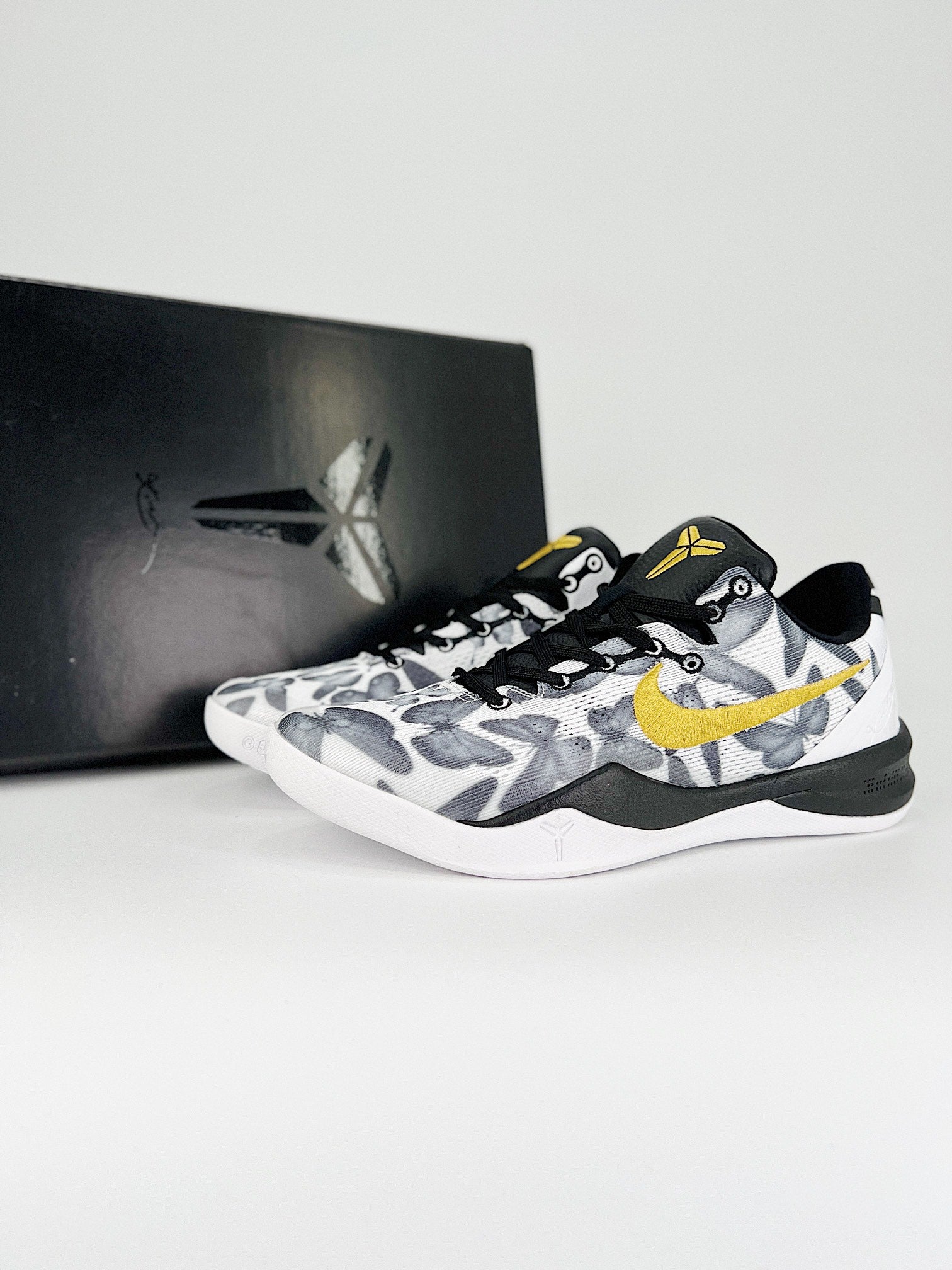 NK Kobe VI Protro