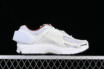 A COLD WALL ZOOM VOMERO 5 WHITE/GREY