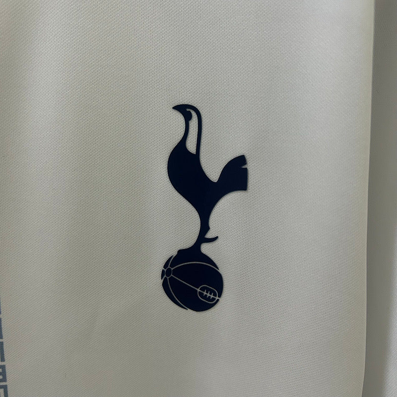 Tottenham Hotspur pre match jersey 2025/2026