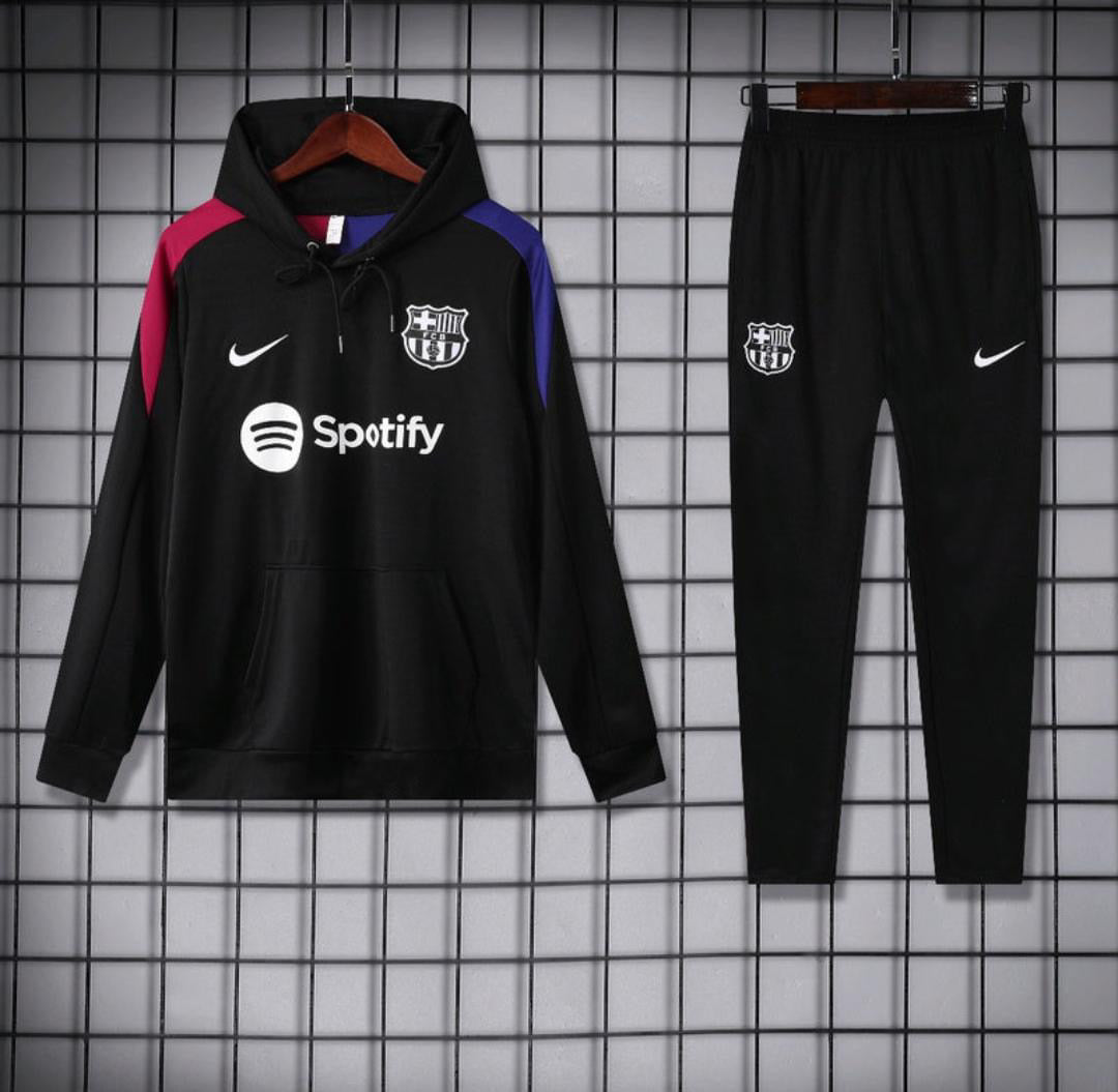 Barcelona Pre Match Winter Set