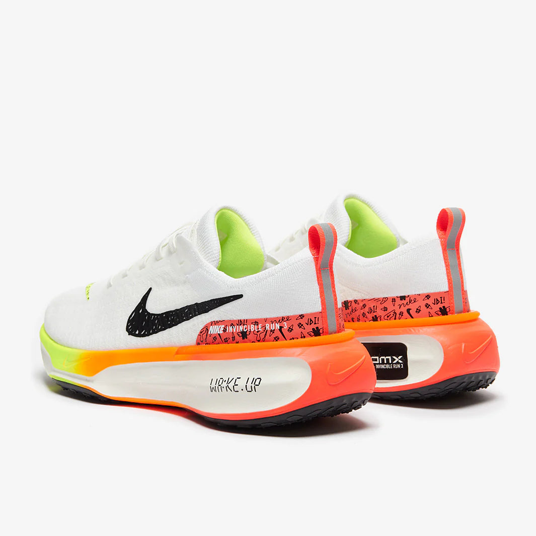 Nike Invicible run (size 41) stock