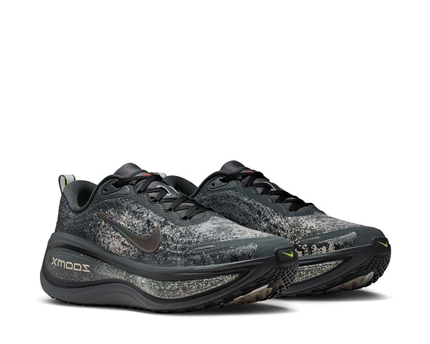 Nike vomero pluss (size 41.5) stock