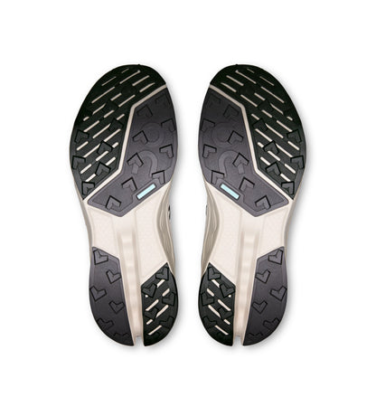 On cloud Cloudsurfer Trail 2