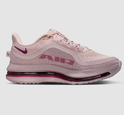 Nike pegasus premium