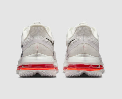 Nike pegasus premium
