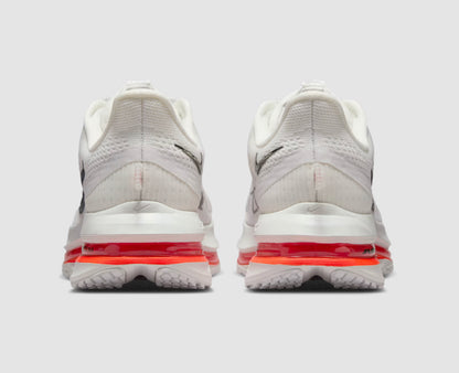 Nike pegasus premium