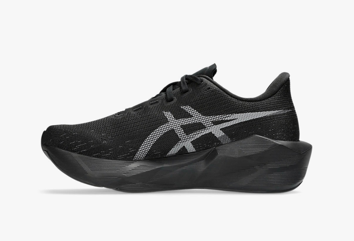 ASICS Novablast 6