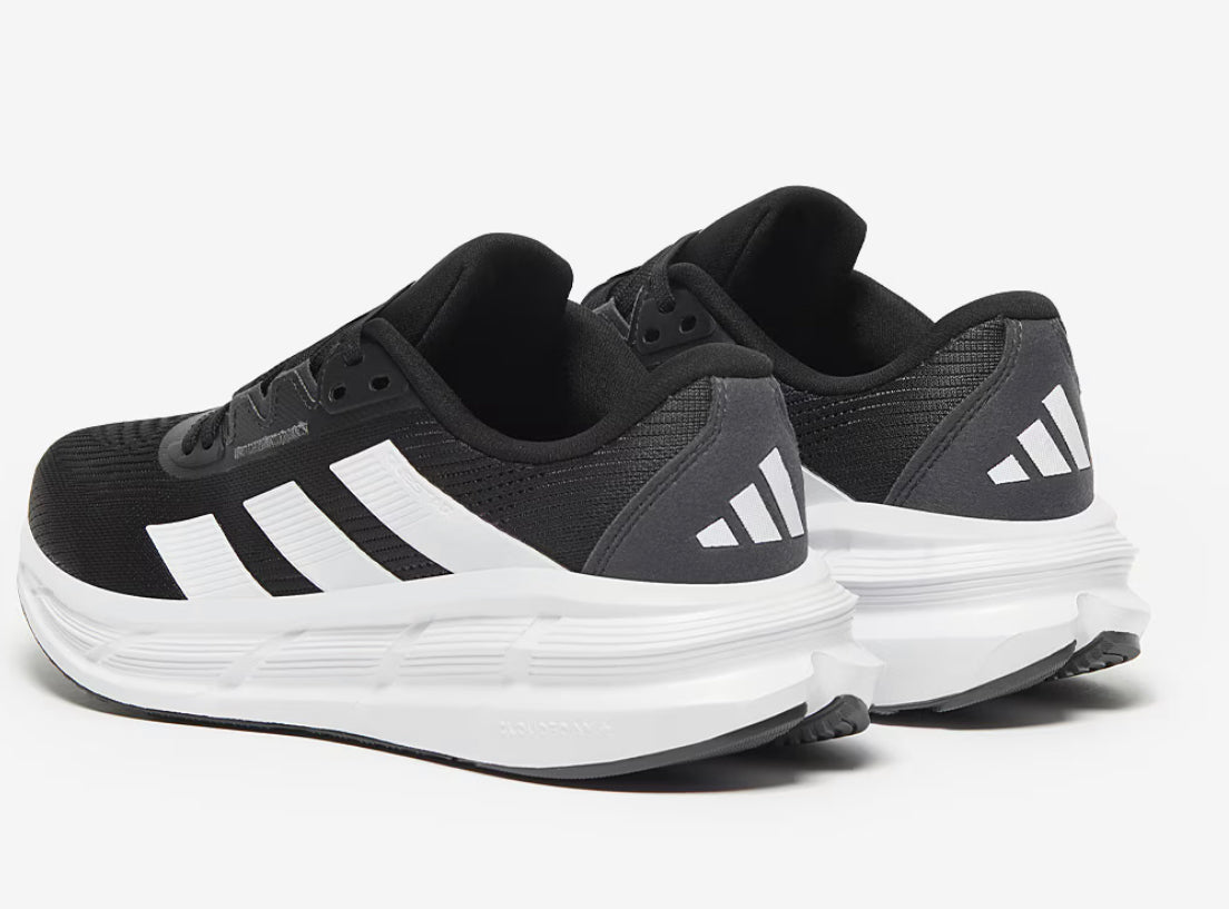 adidas questar 3