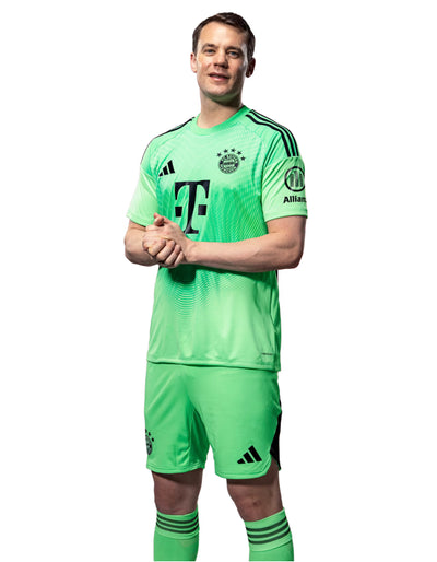 Bayern green goalkeeper shirt 25/26