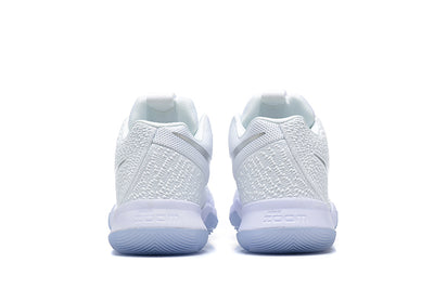 NIKE KYRIE 3 BASKETBALL SHOES