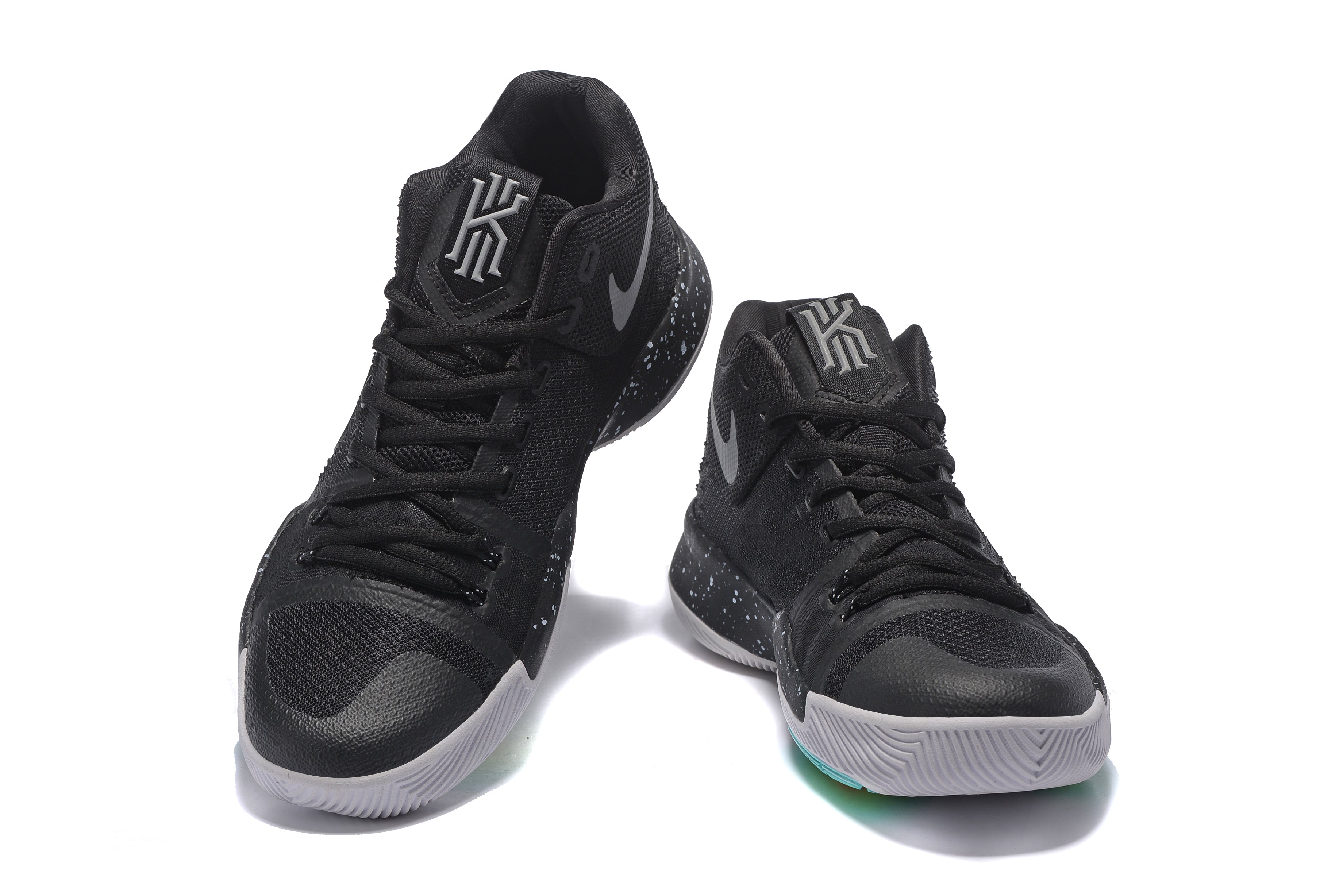 NIKE KYRIE 3 BASKETBALL SHOES